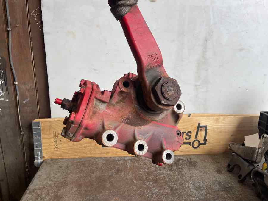 VOLVO STEERING GEAR 250351 - Dirección para Camión: foto 2 VOLVO STEERING GEAR 250351 - Dirección para Camión: foto 2