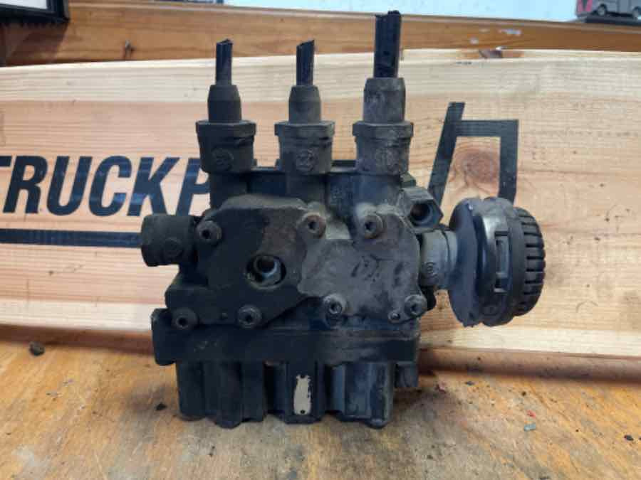 WABCO VALVE ECAS 4728800300 - Válvula de freno para Camión: foto 2 WABCO VALVE ECAS 4728800300 - Válvula de freno para Camión: foto 2