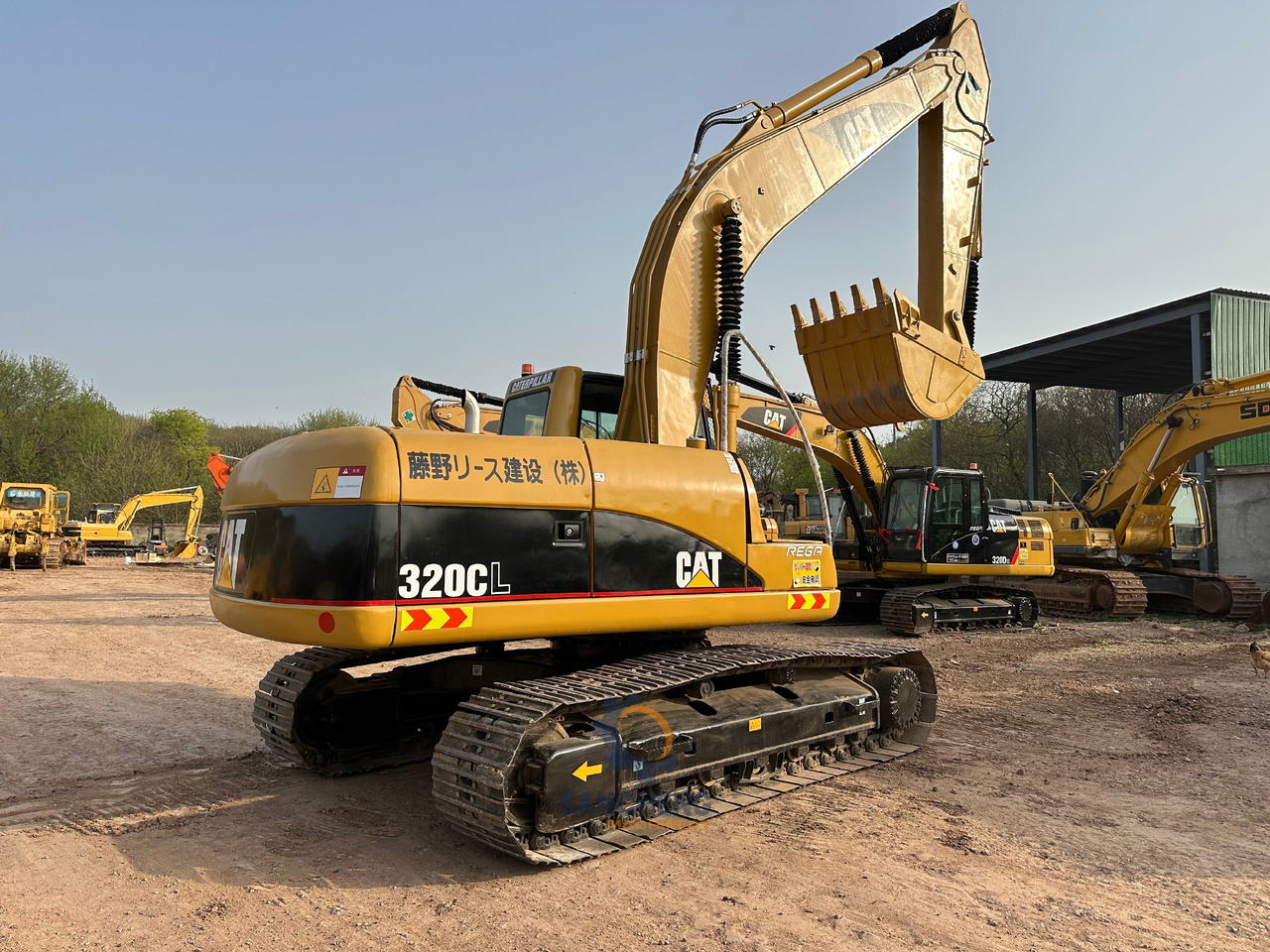 CATERPILLAR 320CL - Excavadora: foto 2 CATERPILLAR 320CL - Excavadora: foto 2