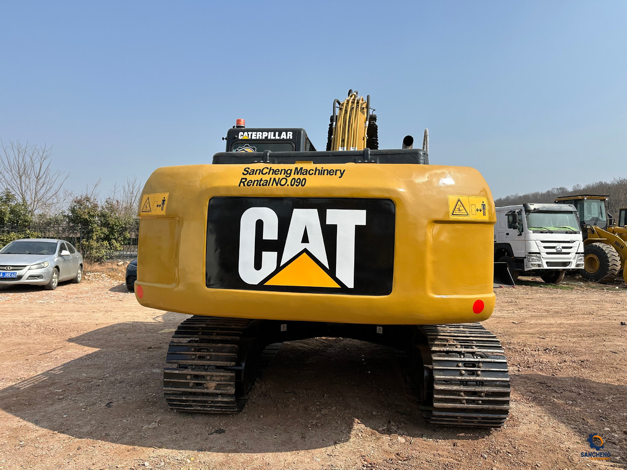 CATERPILLAR 320D2L - Excavadora de cadenas: foto 3 CATERPILLAR 320D2L - Excavadora de cadenas: foto 3