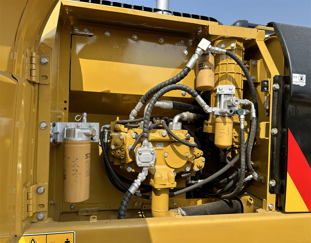 Leasing de CATERPILLAR 320D2L CATERPILLAR 320D2L: foto 9