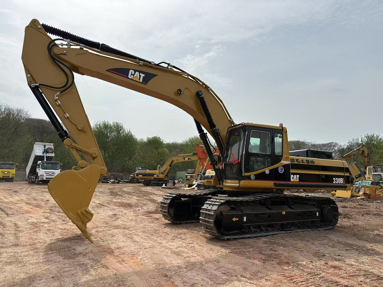 CATERPILLAR 330BL - Excavadora: foto 4 CATERPILLAR 330BL - Excavadora: foto 4