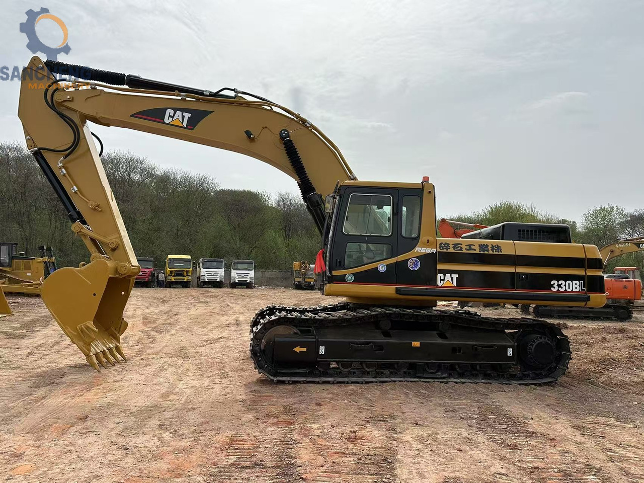 CATERPILLAR 330BL - Excavadora de cadenas: foto 4 CATERPILLAR 330BL - Excavadora de cadenas: foto 4