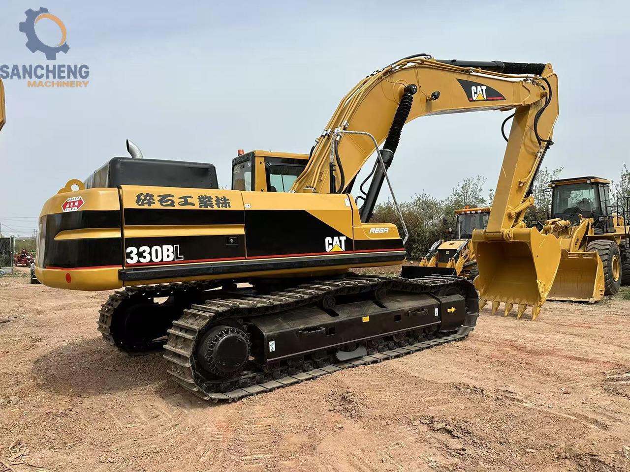 CATERPILLAR 330BL - Excavadora de cadenas: foto 1 CATERPILLAR 330BL - Excavadora de cadenas: foto 1