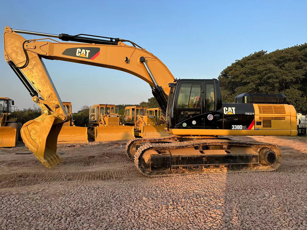 CATERPILLAR 330D - Excavadora de cadenas: foto 1 CATERPILLAR 330D - Excavadora de cadenas: foto 1