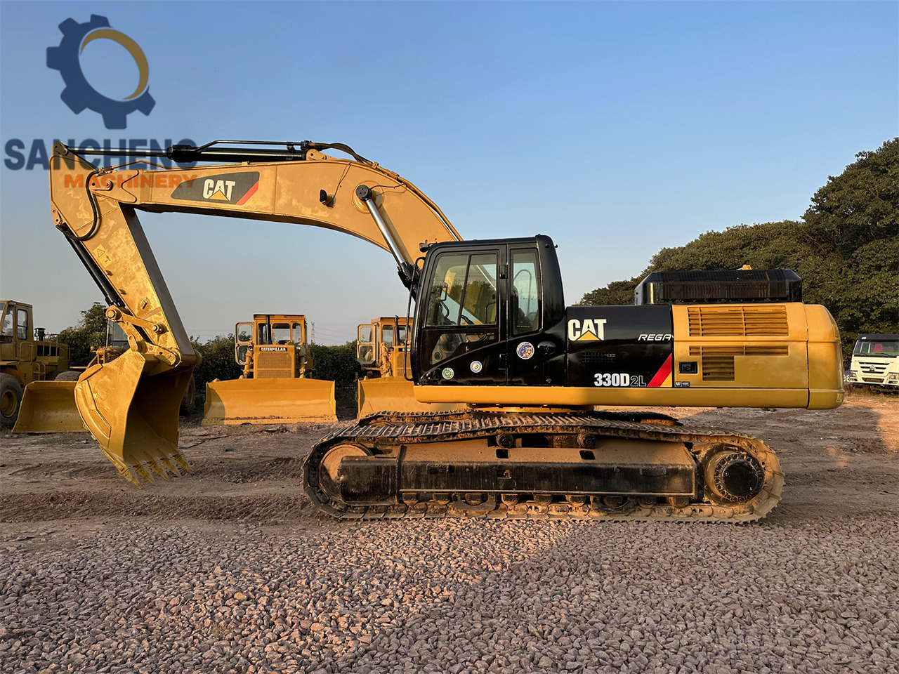 CATERPILLAR 330D2L - Excavadora de cadenas: foto 3 CATERPILLAR 330D2L - Excavadora de cadenas: foto 3