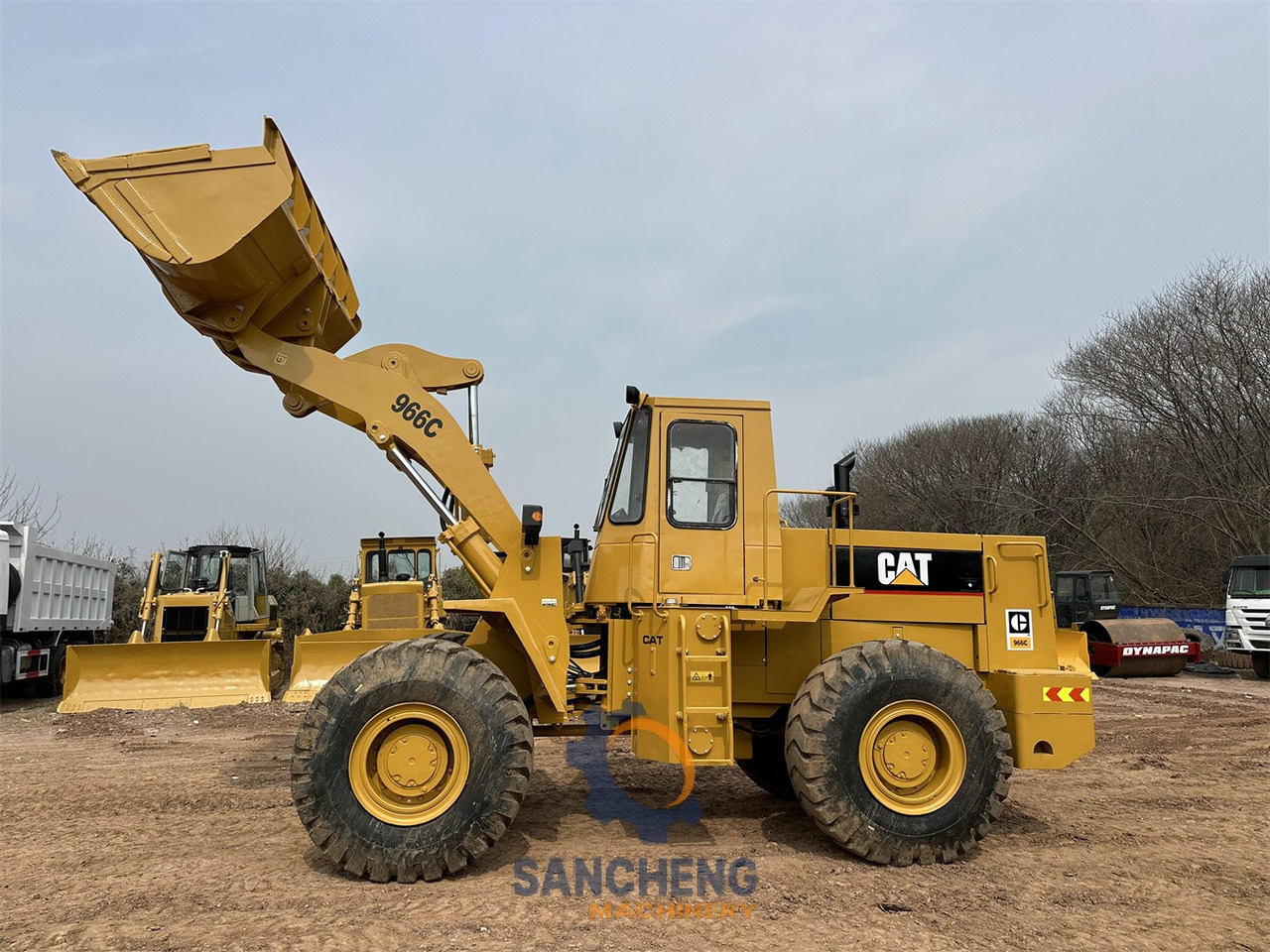CATERPILLAR 966C wheel loader - Cargadora de ruedas: foto 4 CATERPILLAR 966C wheel loader - Cargadora de ruedas: foto 4
