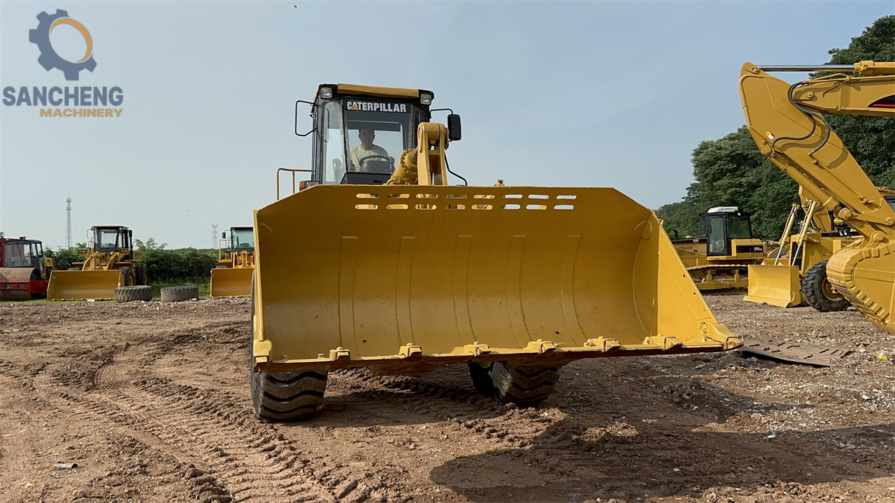 CATERPILLAR 966F - Cargadora de ruedas: foto 4 CATERPILLAR 966F - Cargadora de ruedas: foto 4