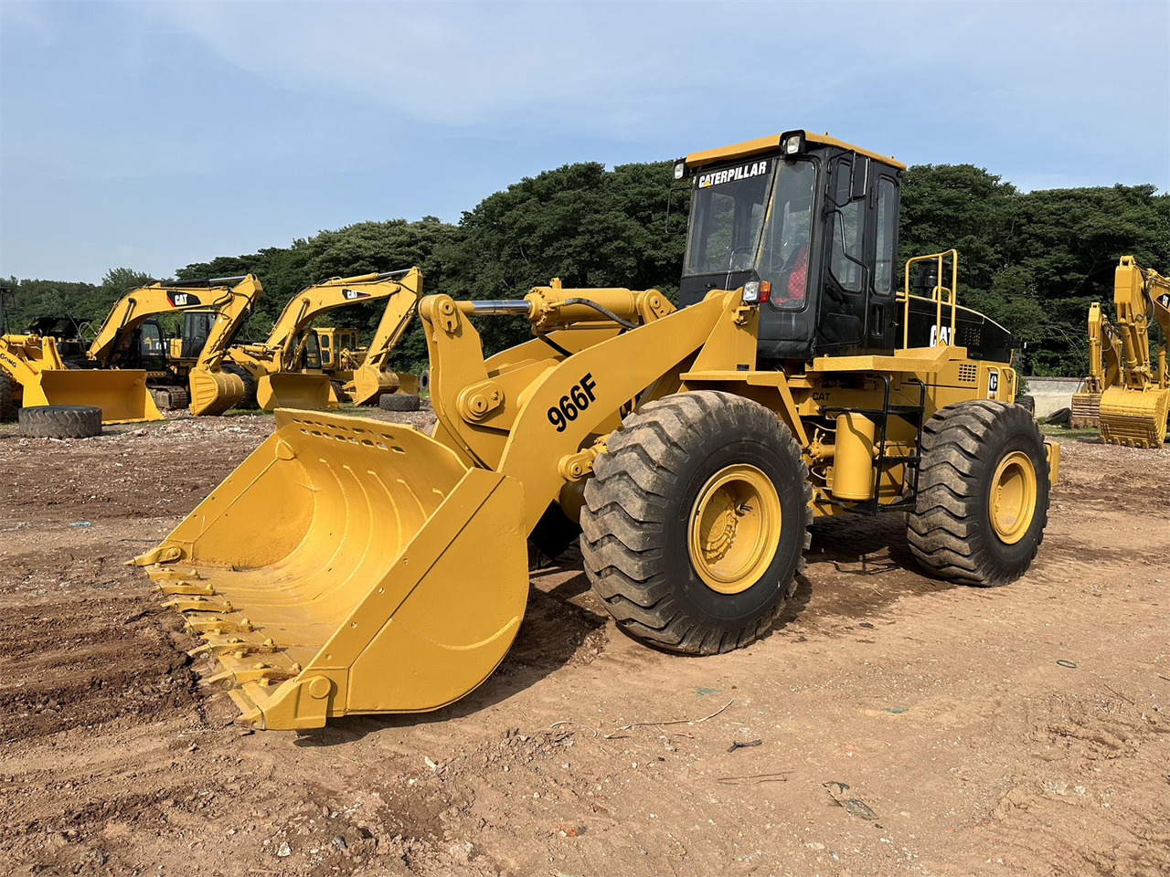 CATERPILLAR 966F - Cargadora de ruedas: foto 1 CATERPILLAR 966F - Cargadora de ruedas: foto 1