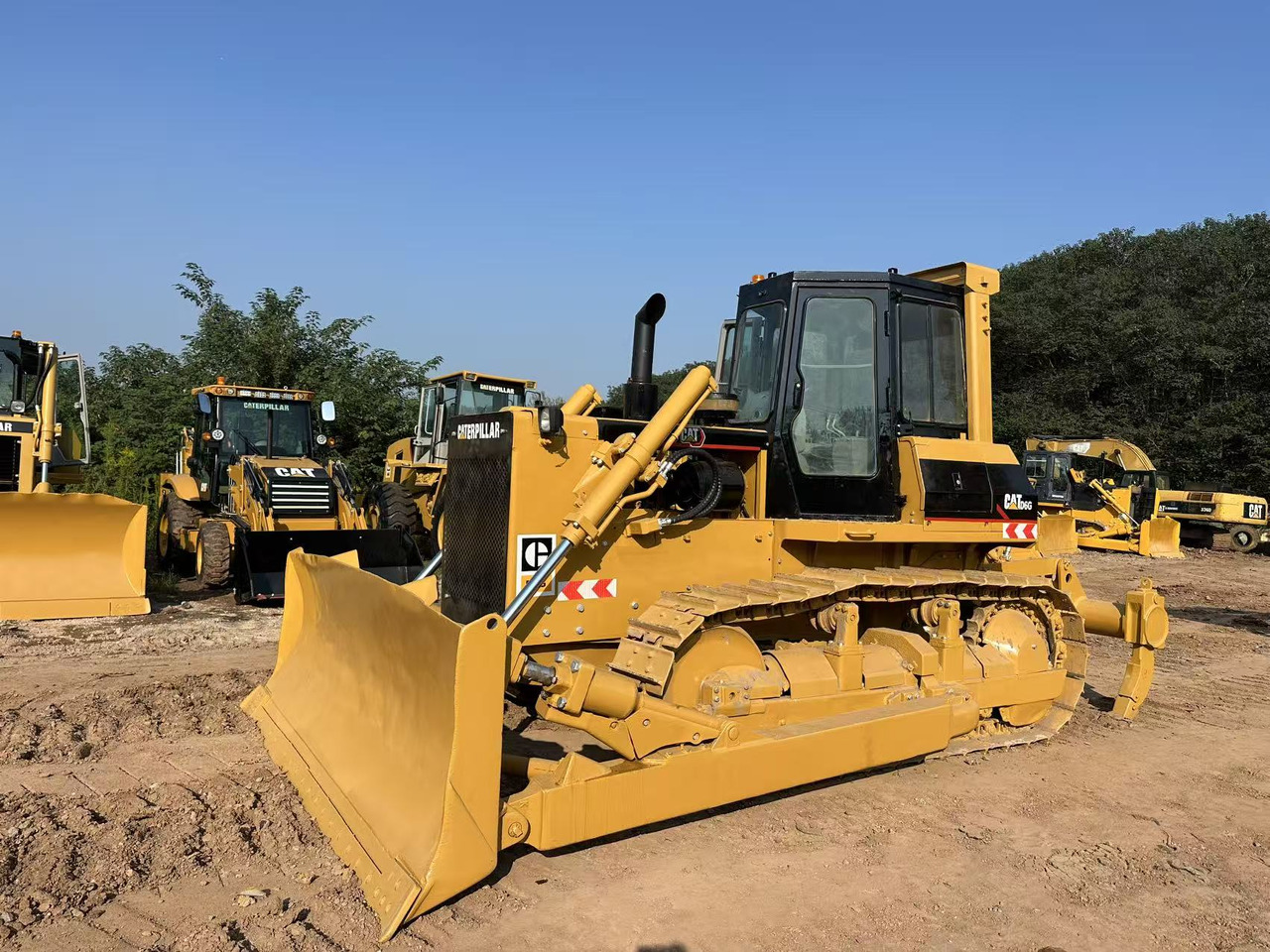 CATERPILLAR D6G - Bulldozer: foto 3 CATERPILLAR D6G - Bulldozer: foto 3