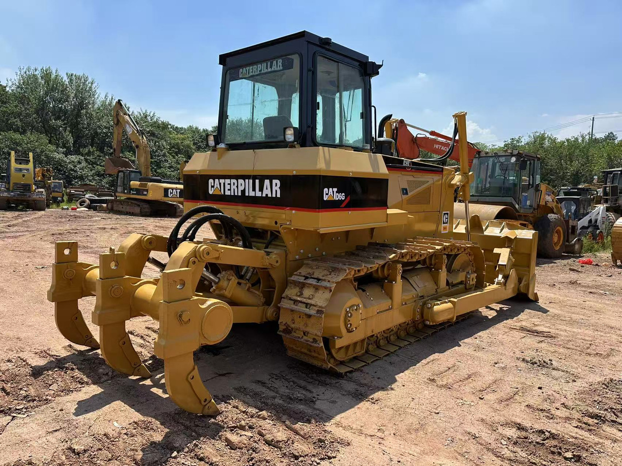 CATERPILLAR D6G - Bulldozer: foto 1 CATERPILLAR D6G - Bulldozer: foto 1