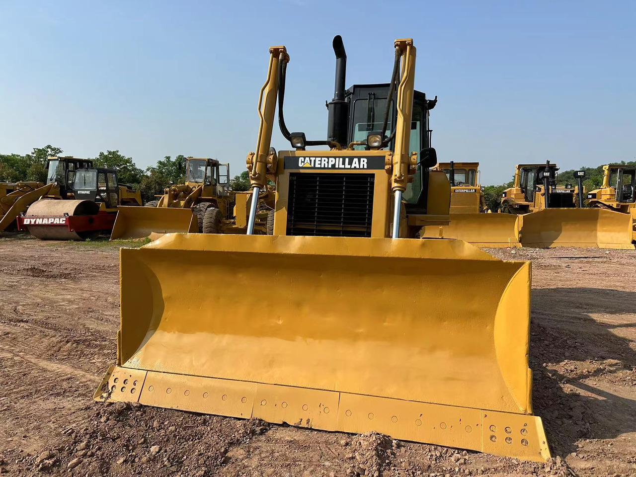 CATERPILLAR D6G Crawler Dozer - Bulldozer: foto 3 CATERPILLAR D6G Crawler Dozer - Bulldozer: foto 3