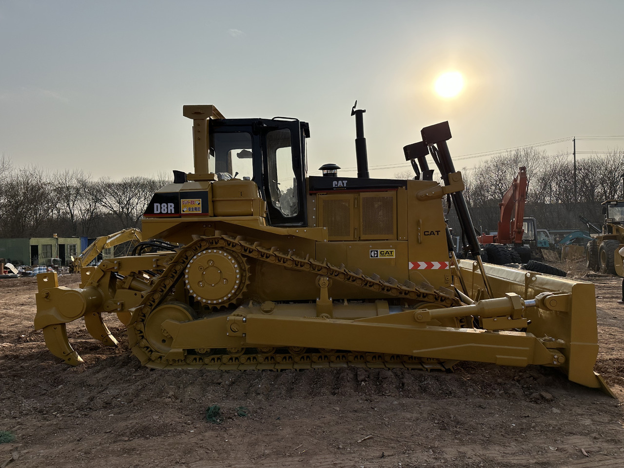 CATERPILLAR D8R Bulldozer - Bulldozer: foto 4 CATERPILLAR D8R Bulldozer - Bulldozer: foto 4