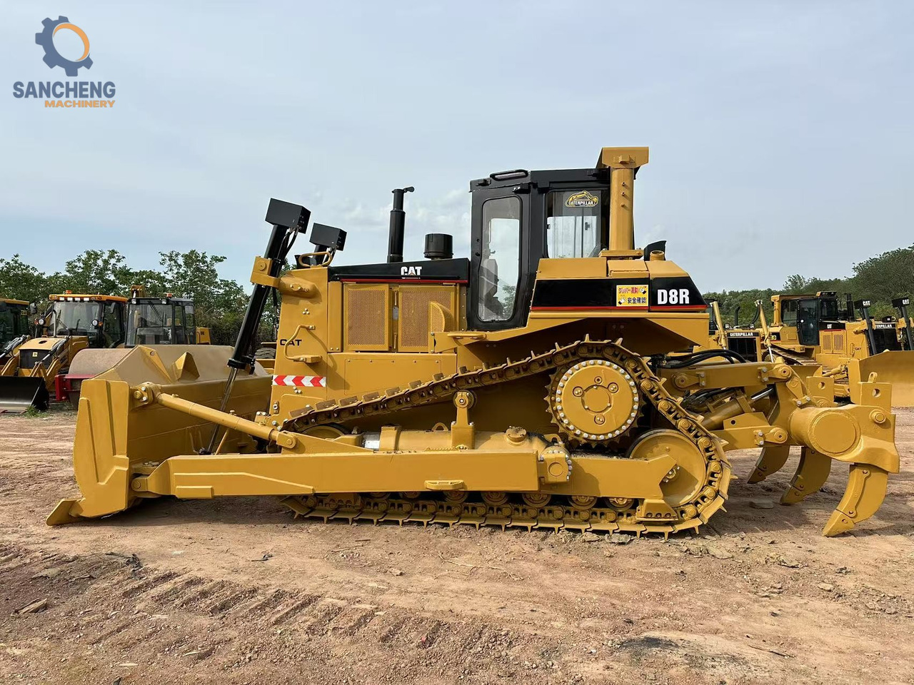 CATERPILLAR D8R - Bulldozer: foto 2 CATERPILLAR D8R - Bulldozer: foto 2