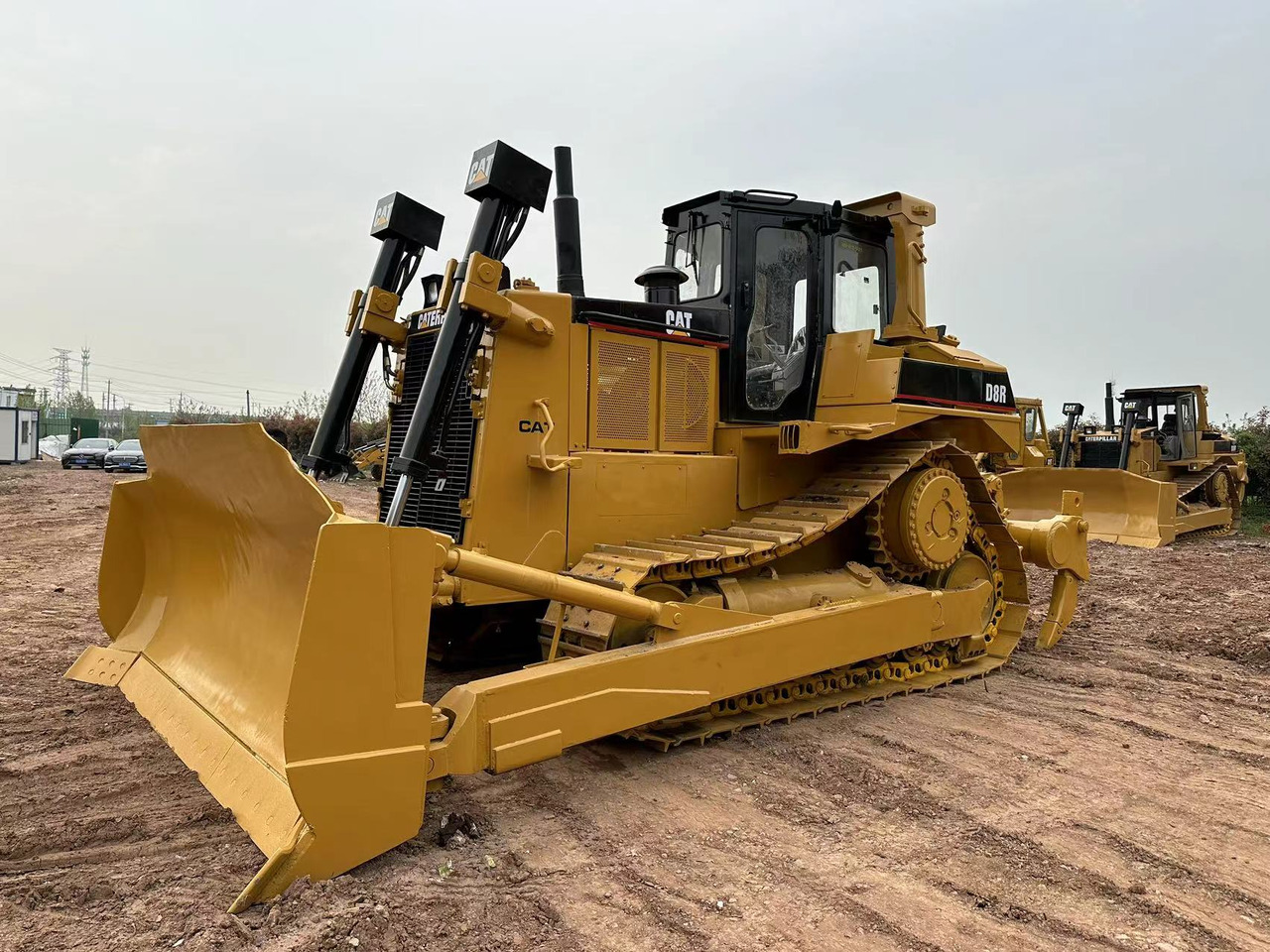 CATERPILLAR D8R - Bulldozer: foto 1 CATERPILLAR D8R - Bulldozer: foto 1
