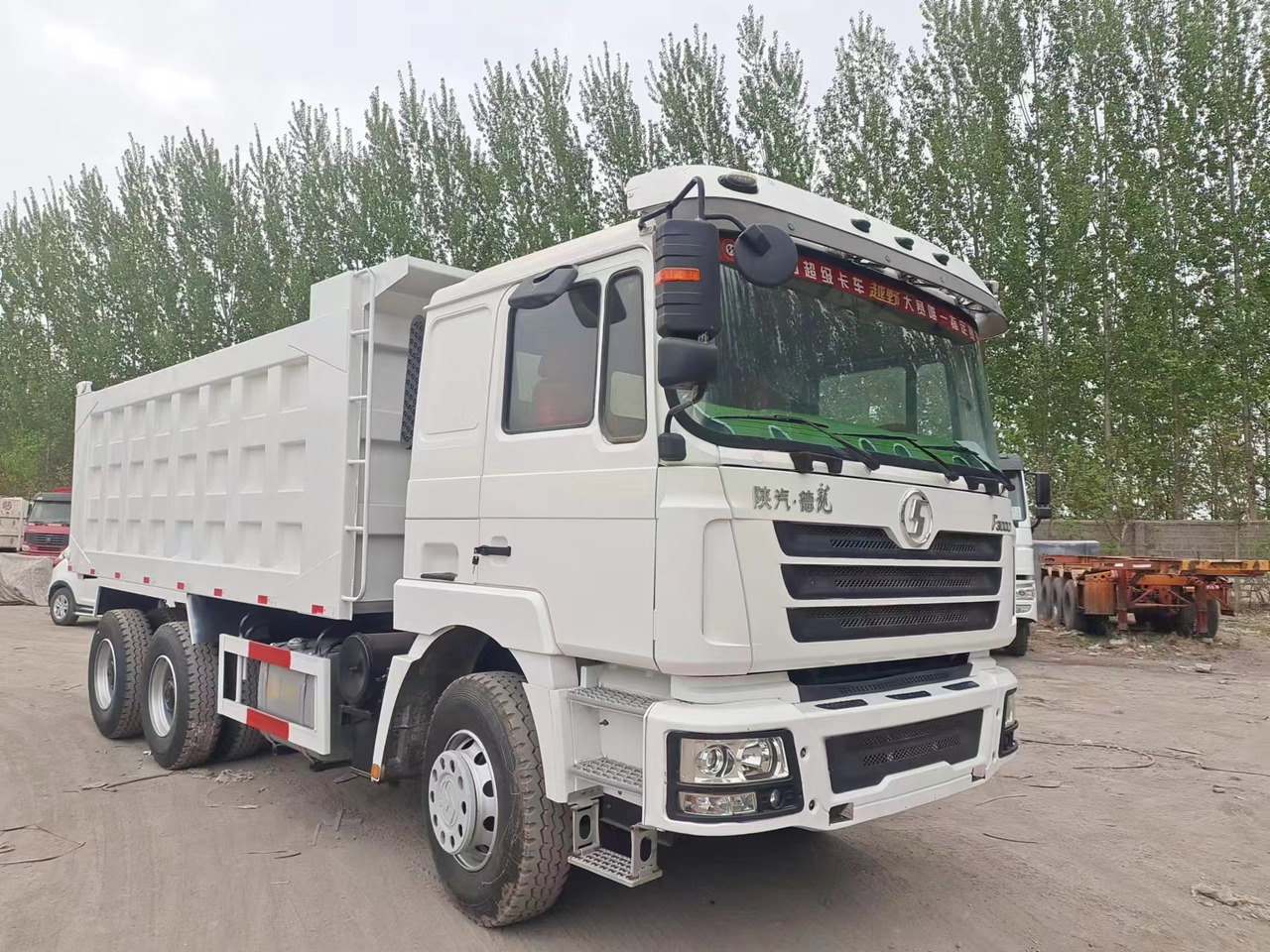 Shacman F3000 Dump Truck - Camión volquete: foto 2 Shacman F3000 Dump Truck - Camión volquete: foto 2