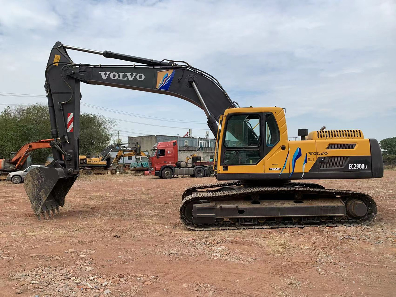 VOLVO EC290B - Excavadora: foto 4 VOLVO EC290B - Excavadora: foto 4