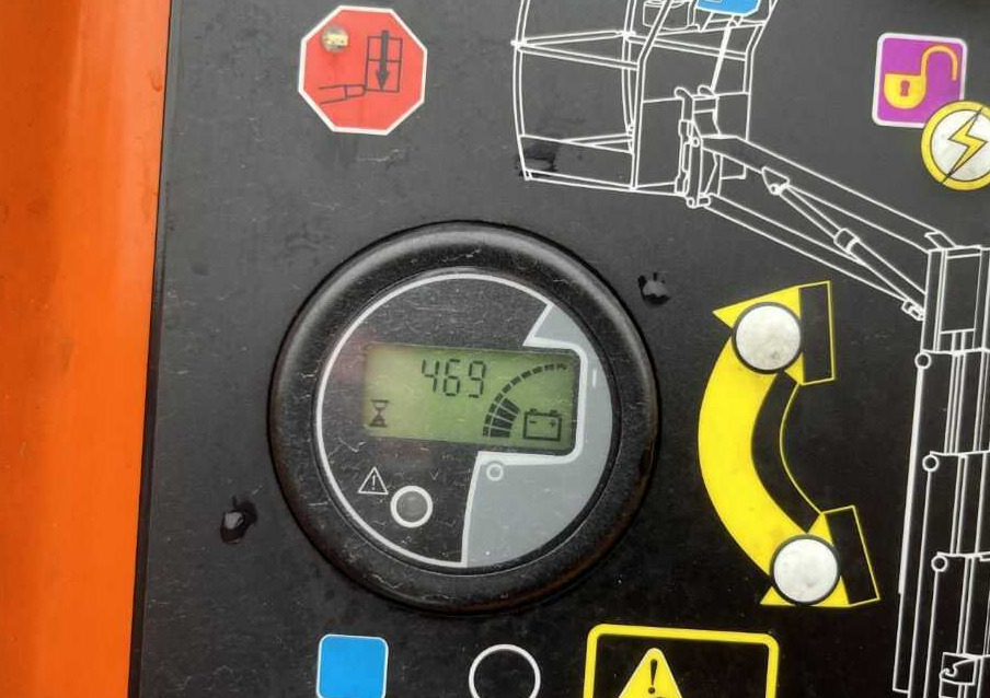 JLG Toucan 10EA - Plataforma de mástil vertical: foto 5 JLG Toucan 10EA - Plataforma de mástil vertical: foto 5