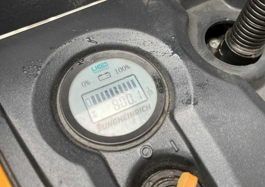 Jungheinrich EJEM13 - Transpaleta: foto 5 Jungheinrich EJEM13 - Transpaleta: foto 5