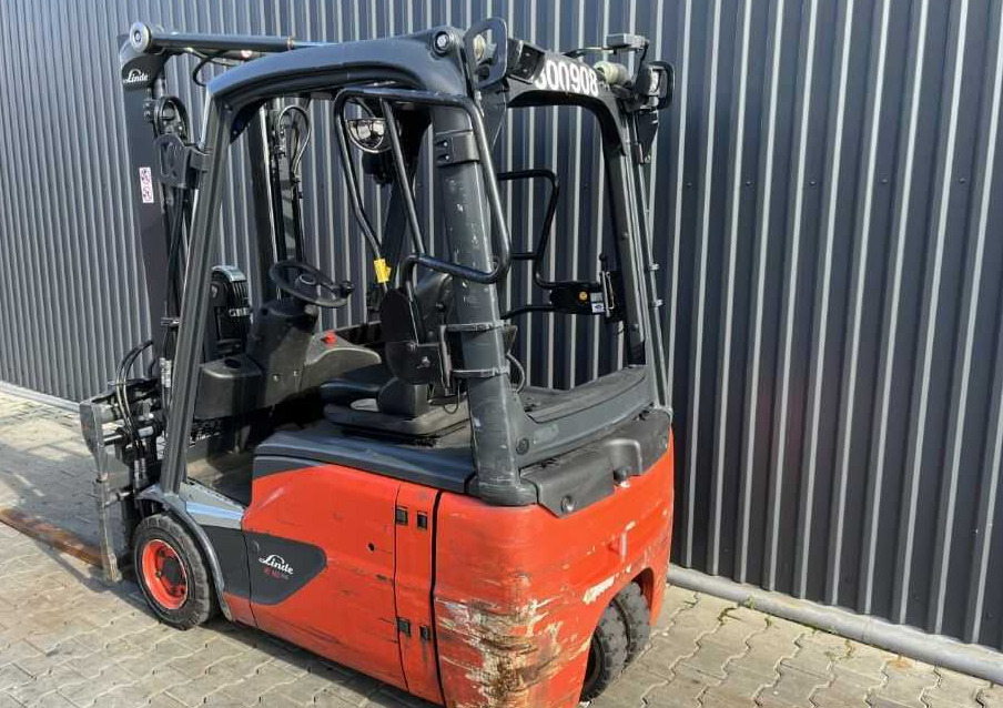 Linde E16-02 - Carretilla elevadora eléctrica: foto 3 Linde E16-02 - Carretilla elevadora eléctrica: foto 3