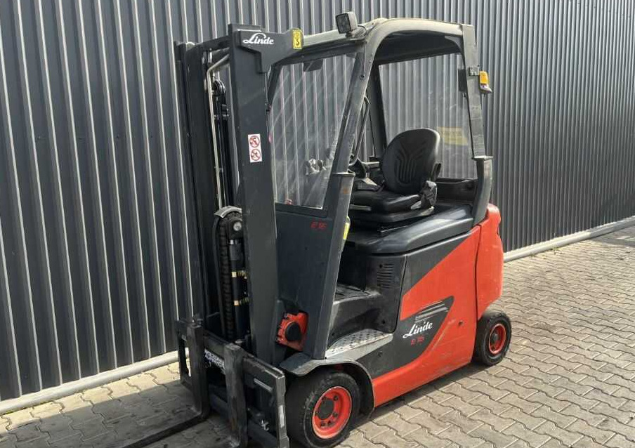Linde E16PH - Carretilla elevadora eléctrica: foto 1 Linde E16PH - Carretilla elevadora eléctrica: foto 1