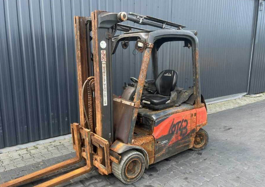 Linde E20PL-02 - Carretilla elevadora eléctrica: foto 1 Linde E20PL-02 - Carretilla elevadora eléctrica: foto 1
