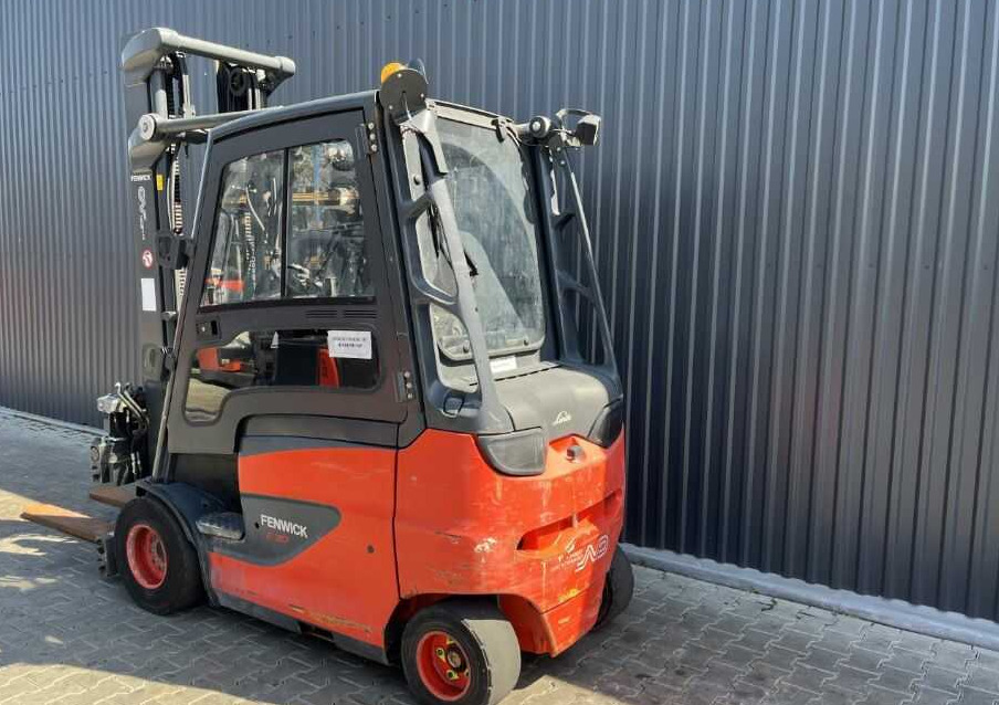 Linde E30H-01/600 - Carretilla elevadora eléctrica: foto 3 Linde E30H-01/600 - Carretilla elevadora eléctrica: foto 3