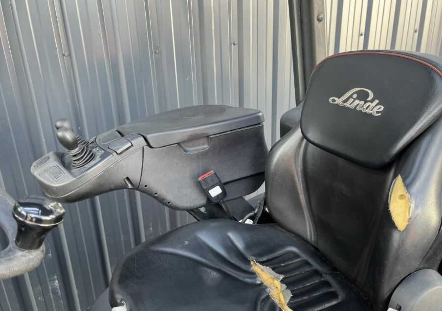 Carretilla elevadora de gas Linde H16T-01: foto 7