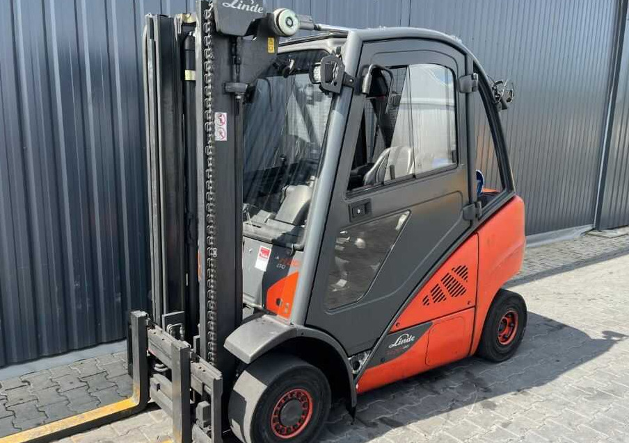 Linde H20T-02/600 - Carretilla elevadora de gas: foto 1 Linde H20T-02/600 - Carretilla elevadora de gas: foto 1