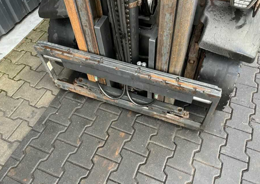 Carretilla elevadora diésel Linde H25D-02: foto 10 Carretilla elevadora diésel Linde H25D-02: foto 10