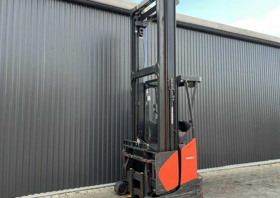 Linde R14X - Retráctil: foto 1 Linde R14X - Retráctil: foto 1