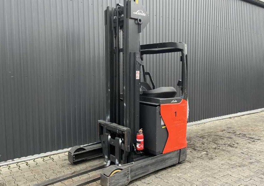 Linde R16-01 - Retráctil: foto 1 Linde R16-01 - Retráctil: foto 1