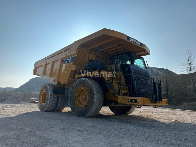 Caterpillar 775F - Dúmper: foto 4 Caterpillar 775F - Dúmper: foto 4