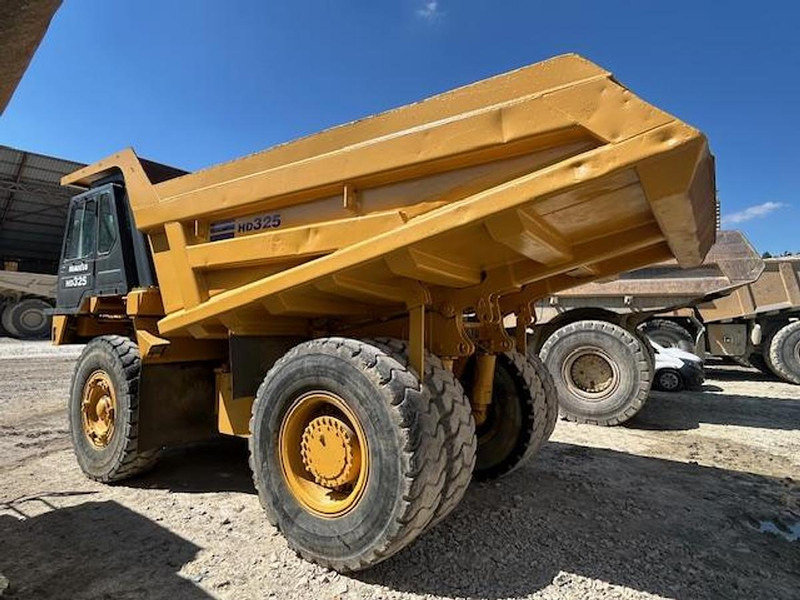 Komatsu HD325-6KE - Dúmper: foto 5 Komatsu HD325-6KE - Dúmper: foto 5