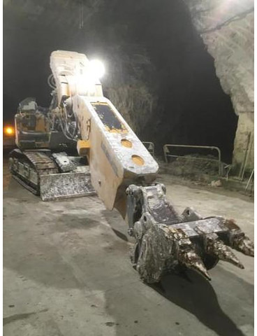 Liebherr R 944 C - Excavadora de cadenas: foto 2 Liebherr R 944 C - Excavadora de cadenas: foto 2