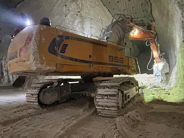 Liebherr R956HD - Excavadora: foto 1 Liebherr R956HD - Excavadora: foto 1