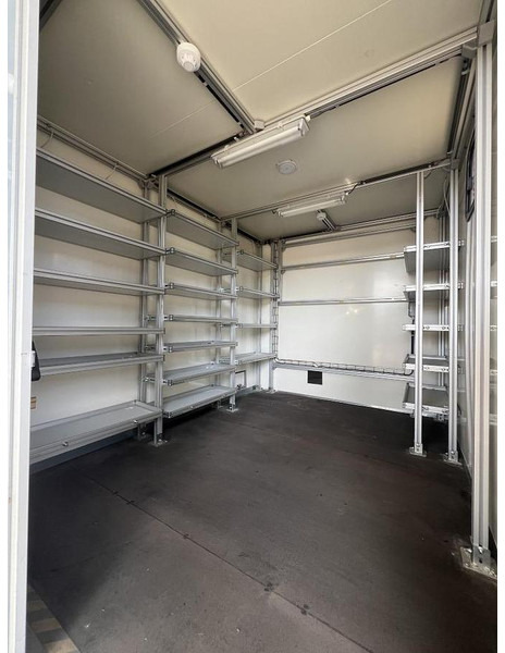 MINITRAILER VF31 - Semirremolque caja cerrada: foto 2 MINITRAILER VF31 - Semirremolque caja cerrada: foto 2