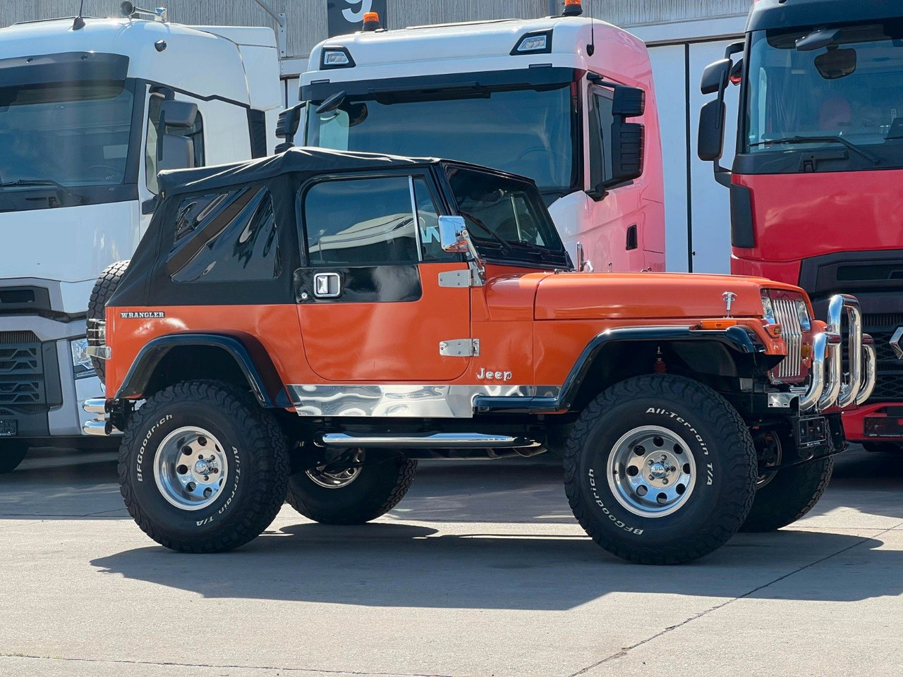 Jeep Wrangler * V8 UMBAU * OLDTIMER * TOP * - SUV/ Todoterreno: foto 4 Jeep Wrangler * V8 UMBAU * OLDTIMER * TOP * - SUV/ Todoterreno: foto 4