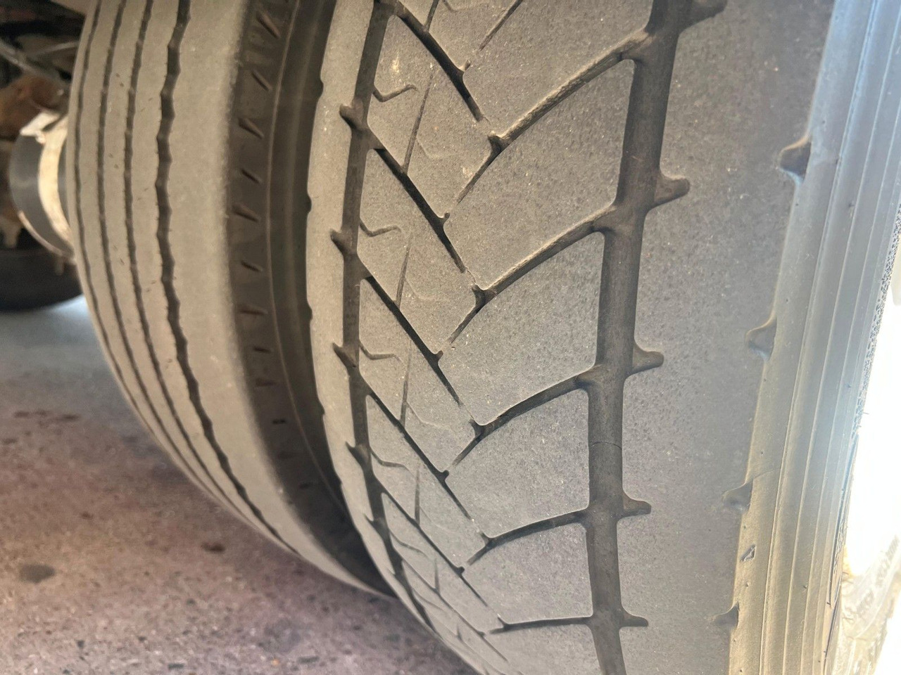 Camión frigorífico Mercedes-Benz Atego 1224 * KLIMA * THERMO KING * BÄR 1,5t *: foto 20