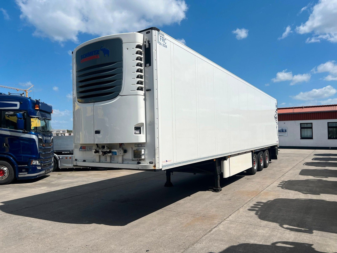 Schmitz Cargobull SCB S3B * LIFT * DOPPELSTOCK * SCHMITZ ACHSEN * - Semirremolque frigorífico: foto 3 Schmitz Cargobull SCB S3B * LIFT * DOPPELSTOCK * SCHMITZ ACHSEN * - Semirremolque frigorífico: foto 3