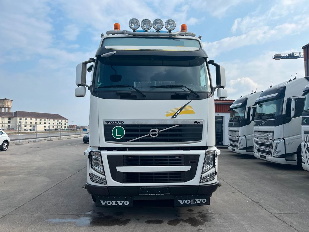 Volvo FH 460 * PRITSCHE * FASSI F185BS23 *13,30 M LANG - Camión caja abierta, Camión grúa: foto 2 Volvo FH 460 * PRITSCHE * FASSI F185BS23 *13,30 M LANG - Camión caja abierta, Camión grúa: foto 2