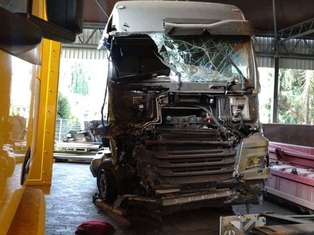 MAN TGX 18.510 - Cabeza tractora: foto 4 MAN TGX 18.510 - Cabeza tractora: foto 4