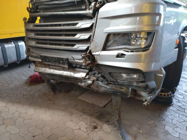 MAN TGX 18.510 - Cabeza tractora: foto 3 MAN TGX 18.510 - Cabeza tractora: foto 3