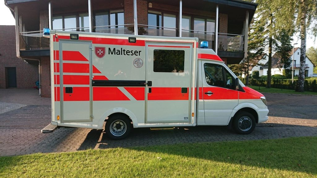 Mercedes-Benz Sprinter 519 / ATM 0km 4x on Stock - Ambulancia: foto 3 Mercedes-Benz Sprinter 519 / ATM 0km 4x on Stock - Ambulancia: foto 3