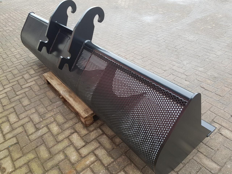 AGM Baggerbak 3 meter breed CW 3 - Cazo: foto 5 AGM Baggerbak 3 meter breed CW 3 - Cazo: foto 5