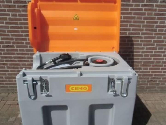 Kunststof dieseltank - Camión cisterna: foto 2 Kunststof dieseltank - Camión cisterna: foto 2