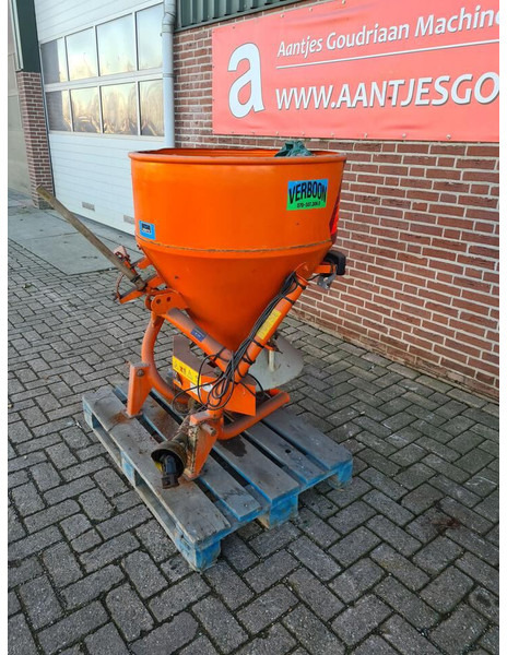 Stoll - Esparcidor de sal: foto 2 Stoll - Esparcidor de sal: foto 2