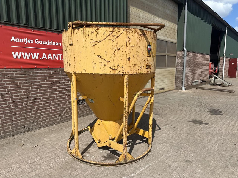 Betonstortkubel staand rond onderlosser - Gebruikt - Cazo para Maquinaria de construcción: foto 3 Betonstortkubel staand rond onderlosser - Gebruikt - Cazo para Maquinaria de construcción: foto 3