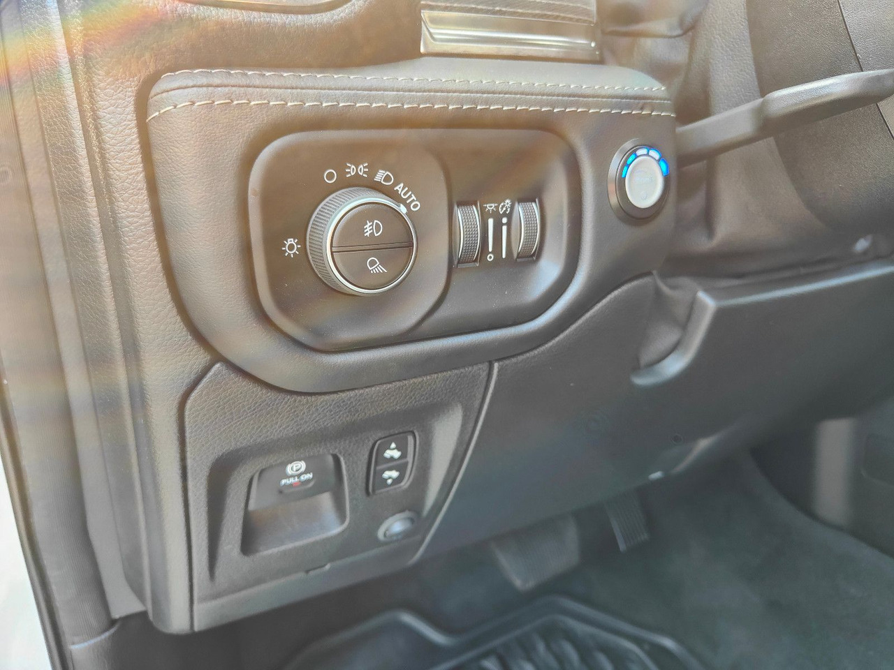 SUV/ Todoterreno Dodge RAM HEMI Limited 5.7 PRINS LPG Luftfederung: foto 13 SUV/ Todoterreno Dodge RAM HEMI Limited 5.7 PRINS LPG Luftfederung: foto 13