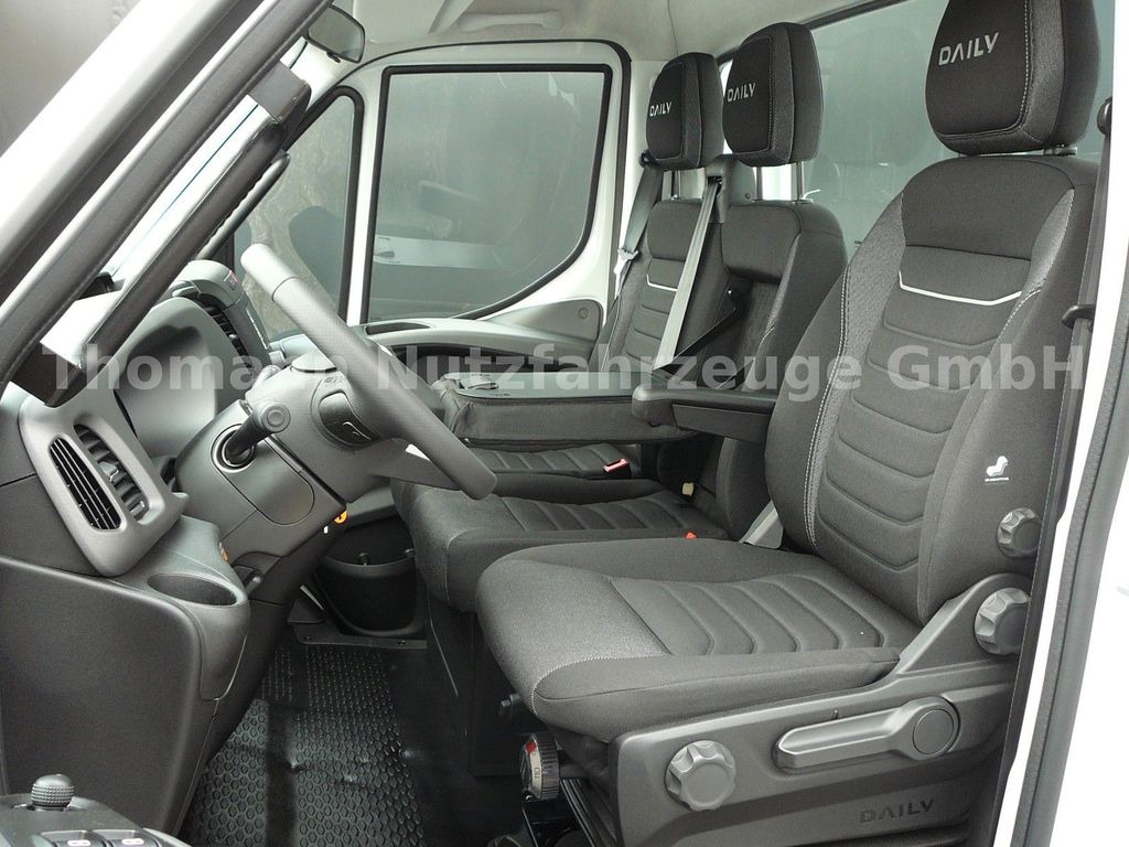 Grua de remolque autos, Furgoneta Iveco Daily 35S18 Autotransporter Klimaaut. Premium: foto 17